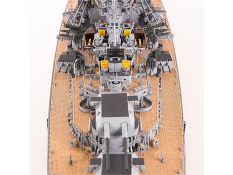AMATI Bismarck 1939 1:200 kit