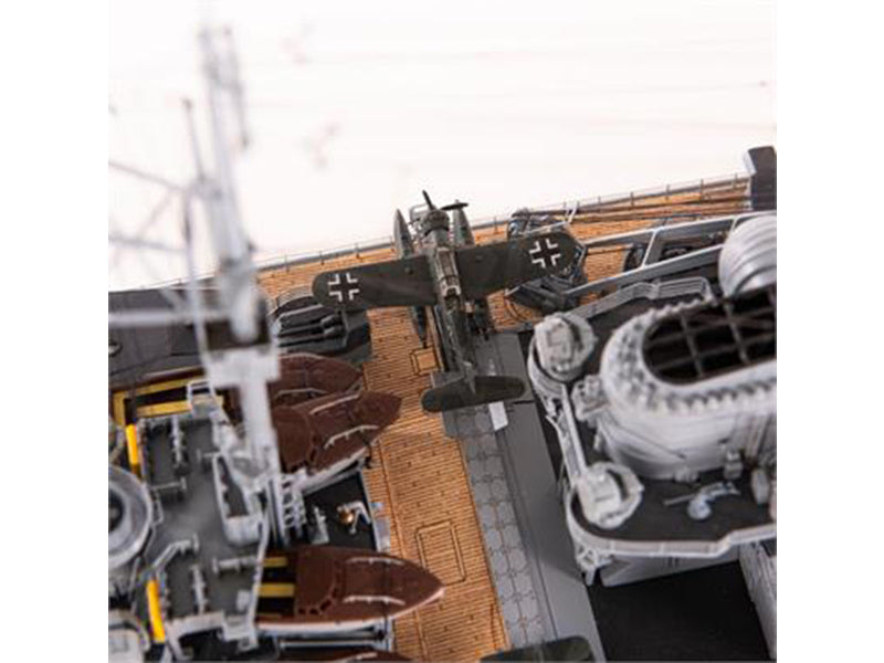 AMATI Bismarck 1939 1:200 kit