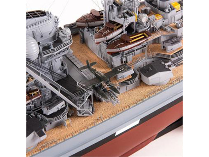 AMATI Bismarck 1939 1:200 kit
