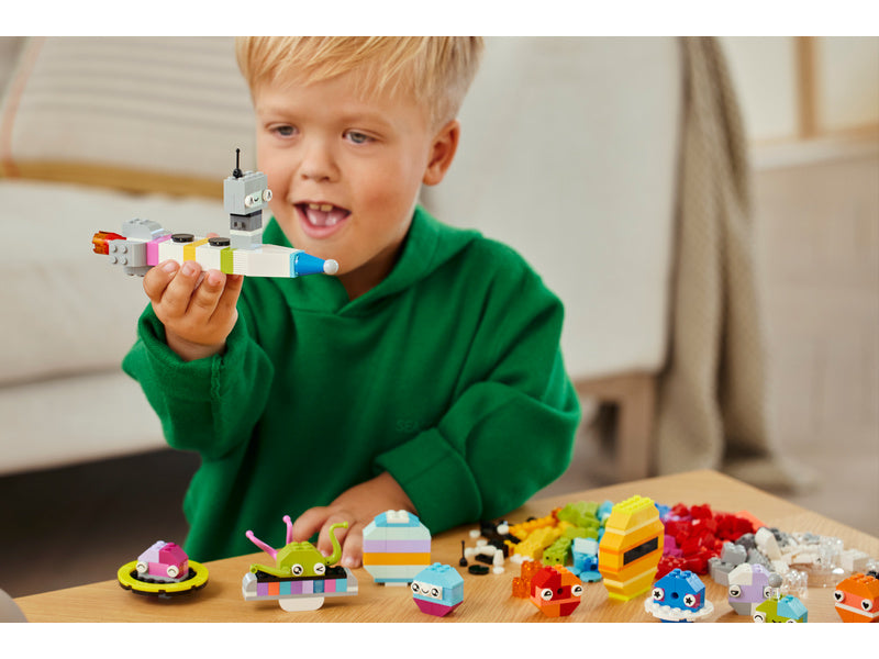 LEGO Classic - Tvořivé planety