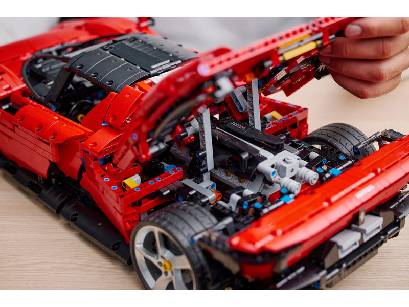 LEGO Technic - Ferrari Daytona SP3