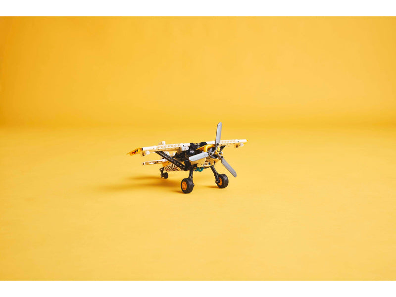 LEGO Technic - Letadlo do vzdálených oblastí