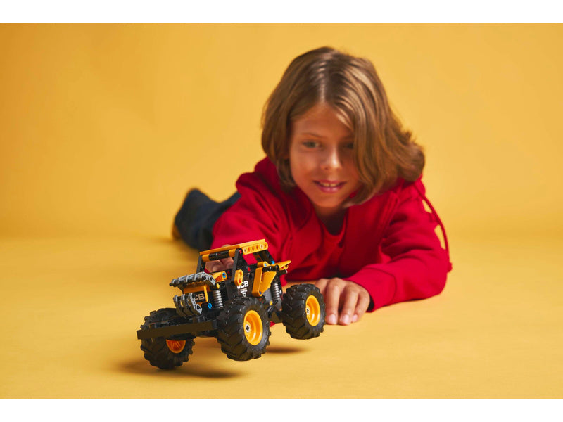 LEGO Technic - Monster Jam DIGatron s natahovacím motorem