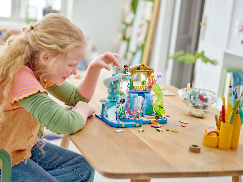 LEGO Friends - Aquapark v městečku Heartlake