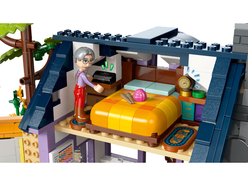 LEGO Friends - Dům včelařů a květinová zahrada