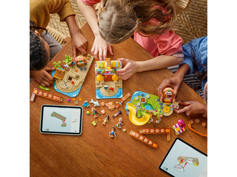 LEGO Friends - Rodinná dovolená u pláže