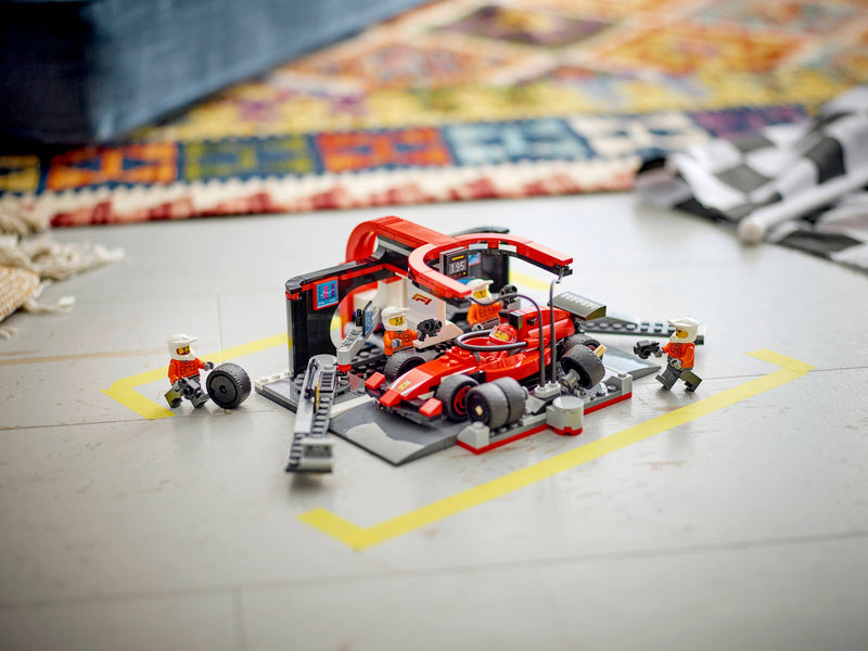 LEGO City - Zastávka v boxech F1 a personál s vozem Ferrari