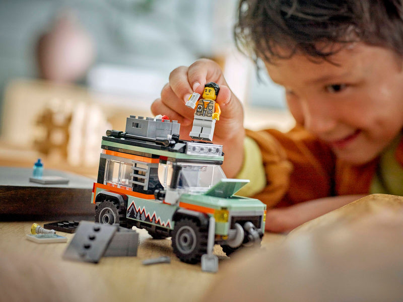 LEGO City - Terénní horské nákladní auto 4x4