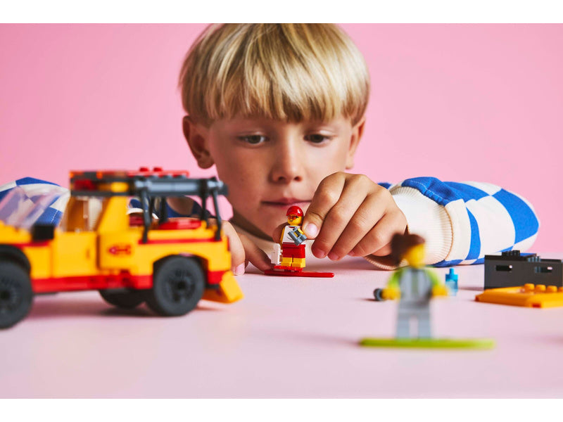 LEGO City - Záchranné auto pro plavčíka