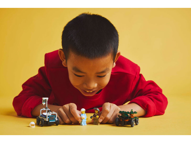 LEGO City - Závodní balíček: Letadlo vs. nemocniční lůžko