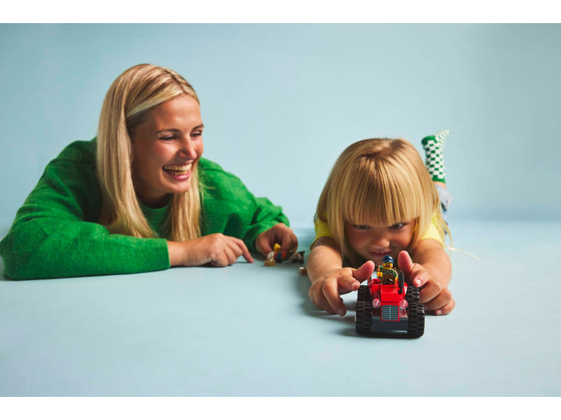 LEGO City - Červený traktor s přívěsem a ovcemi