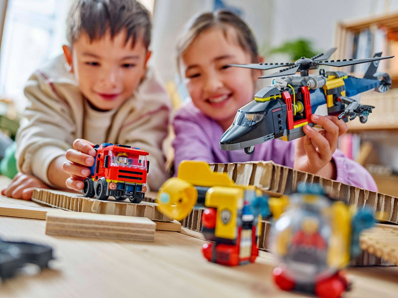 LEGO City - Remix: Helikoptéra, hasičský vůz a ponorka