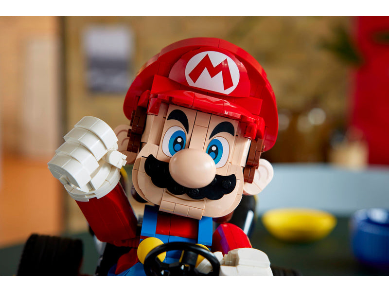 LEGO Super Mario - Mario Kart™: Mario a Standard Kart