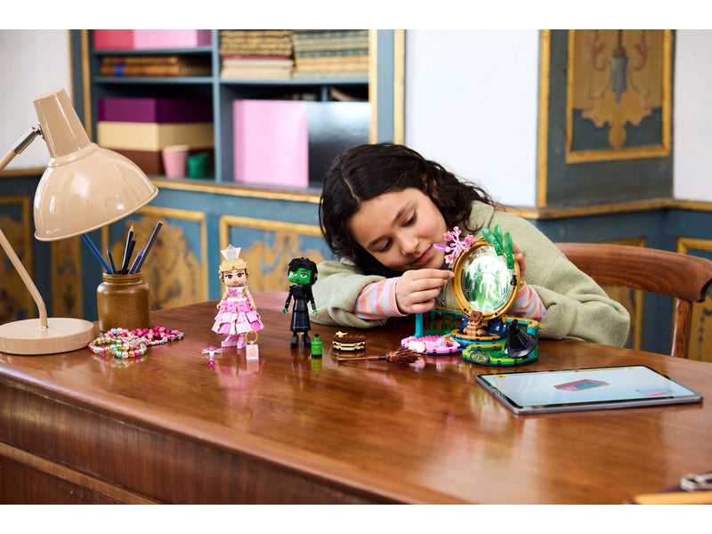 LEGO Wicked - Figurky Elphaby a Glindy