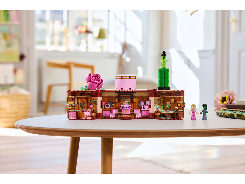 LEGO Wicked - Studentská kolej Glindy a Elphaby