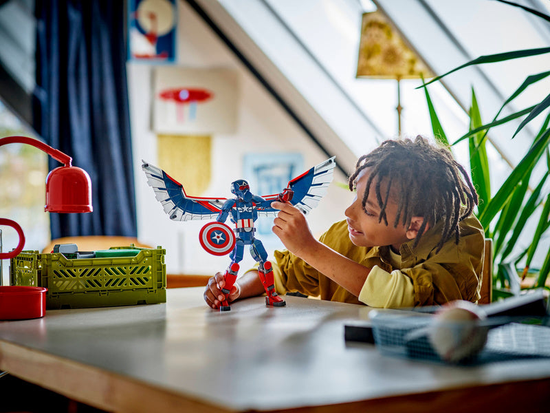 LEGO Marvel - Sestavitelná figurka: Nový Kapitán Amerika