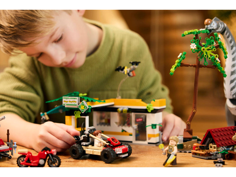 LEGO Jurassic World - Mise na sledování raptora a titanosaura