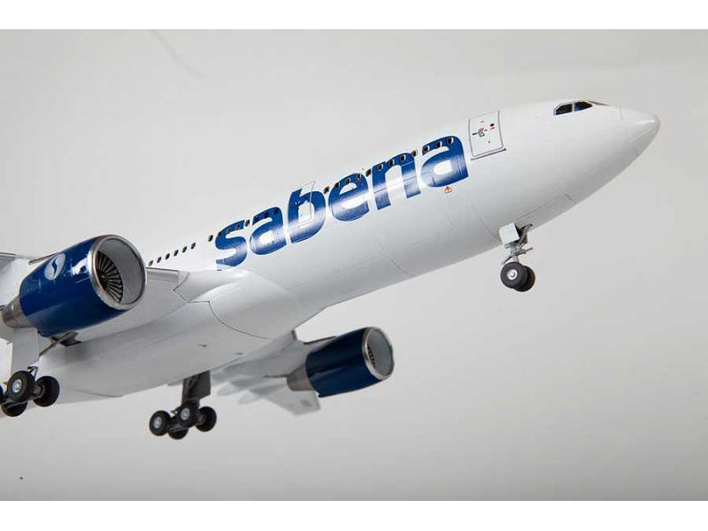 Zvezda Airbus A330-200 (1:144)
