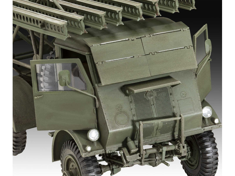 Revell BM-13-16 Kaťuša na WOT 8 (1:35)