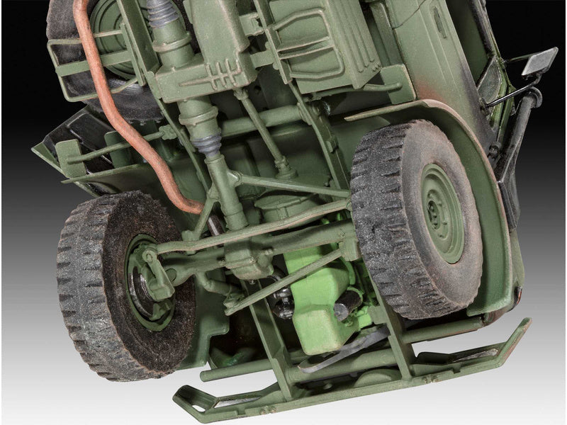 Revell Mercedes-Benz Unimog 2T mil gl (1:35)
