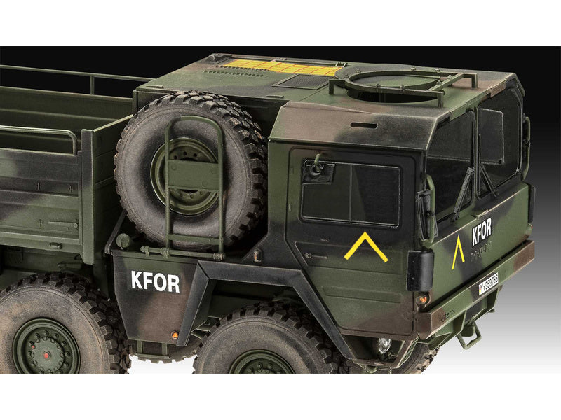 Revell MAN 10t milgl 8x8 Truck (1:35)