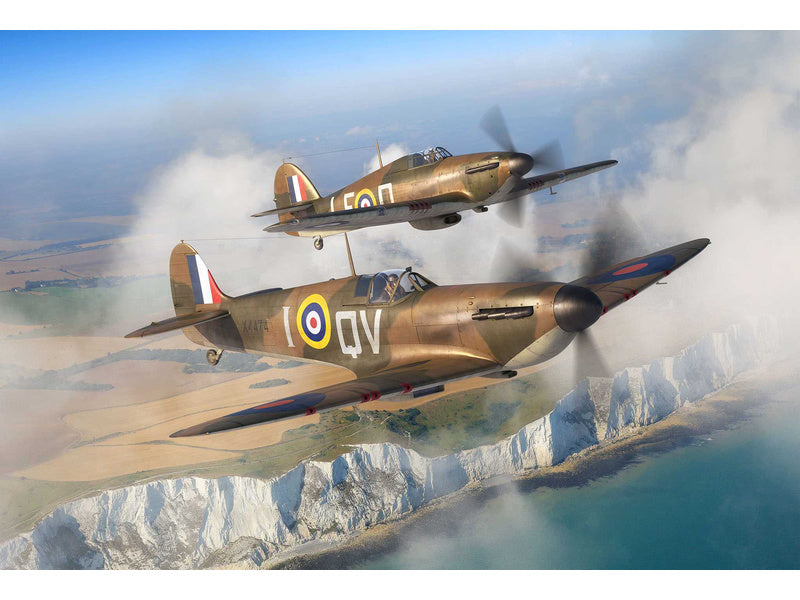 Revell Supermarine Spitfire Mk.Ia, Hawker Hurricane Mk.I (1:144)