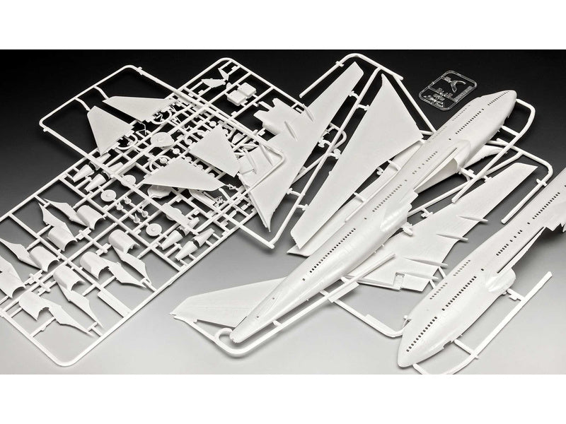 Revell Boeing 747-400 Ed Force One (1:144)