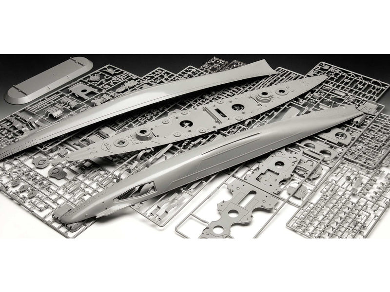 Revell Battleship Tirpitz (1:350)