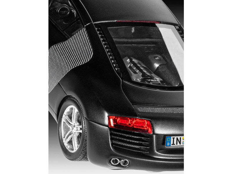 Revell Audi R8 černé (1:24)