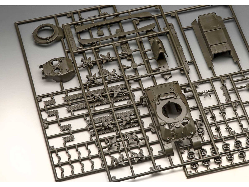 Revell Sherman M4A1 (1:72) (sada)