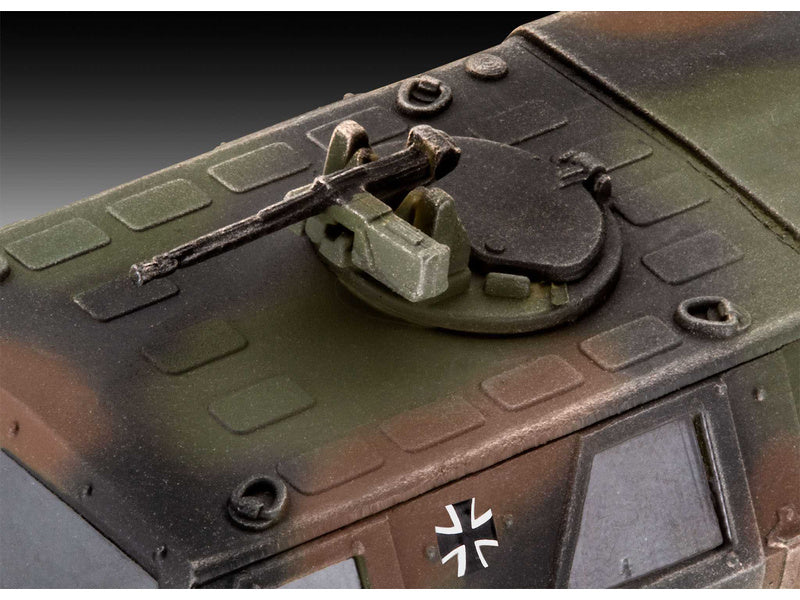 Revell ATF Dingo 1 (1:72) (sada)