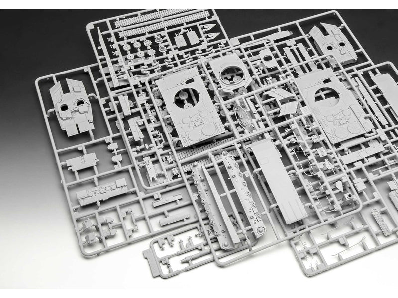 Revell Leopard 2A7V (1:72) (sada)
