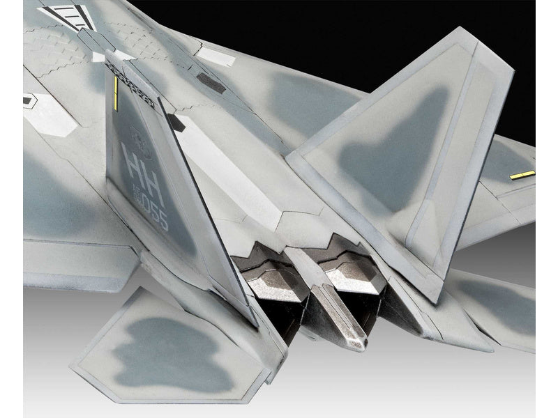 Revell Lockheed Martin F-22A Raptor (1:72) (sada)