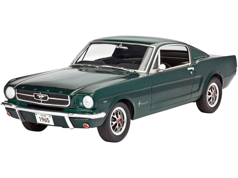 Revell Ford Mustang 1965 2+2 Fastback (1:24)