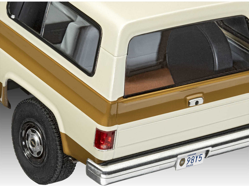 Revell Chevrolet K5 Blazer 1985 (sada) (1:25)