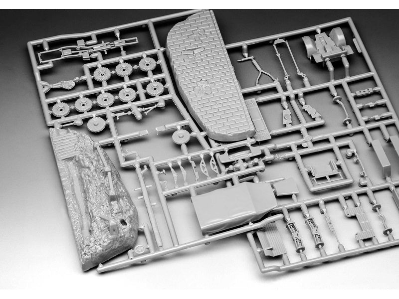 Revell Krupp Protze KFZ 69 with 3,7cm Pak (1:76)
