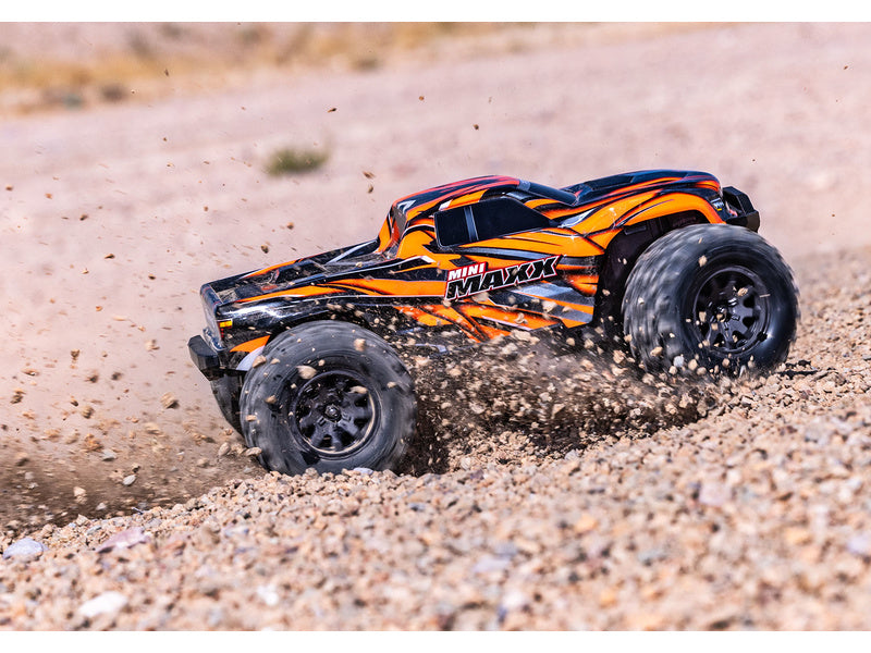 Traxxas Mini Maxx 1:12 BL-2s RTR oranžový