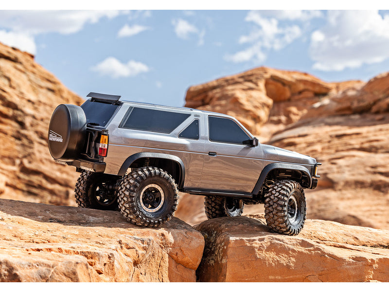 Traxxas TRX-4 Nissan Pathfinder 1988 1:10 RTR červený