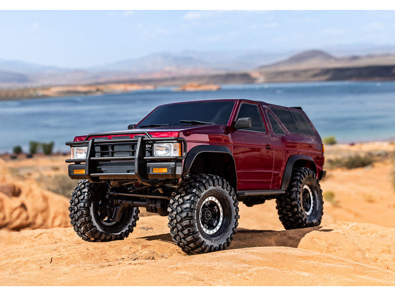 Traxxas TRX-4 Nissan Pathfinder 1988 1:10 RTR stříbrný