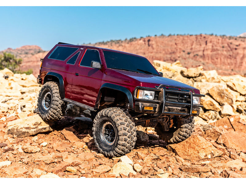 Traxxas TRX-4 Nissan Pathfinder 1988 1:10 RTR červený