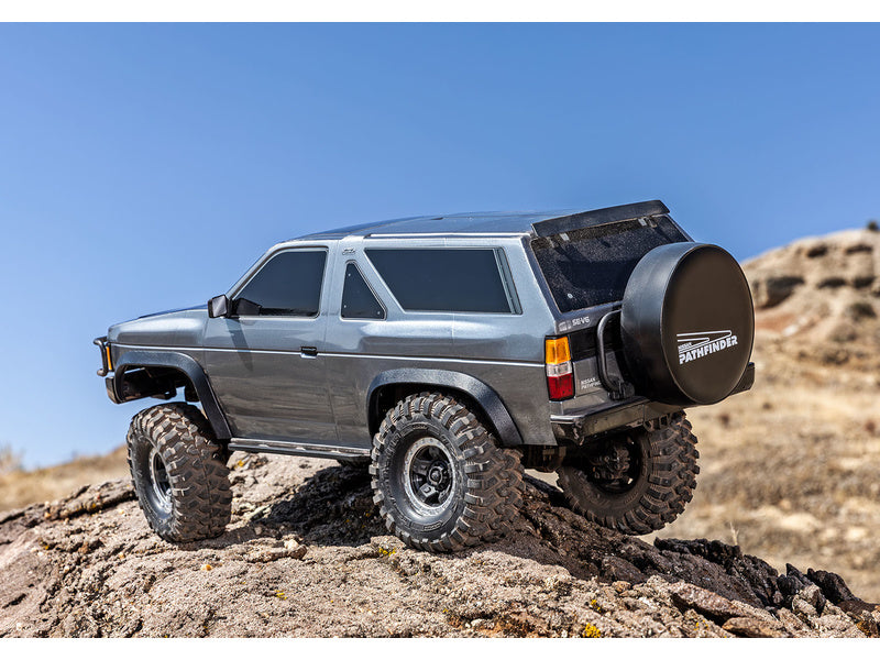Traxxas TRX-4 Nissan Pathfinder 1988 1:10 RTR stříbrný