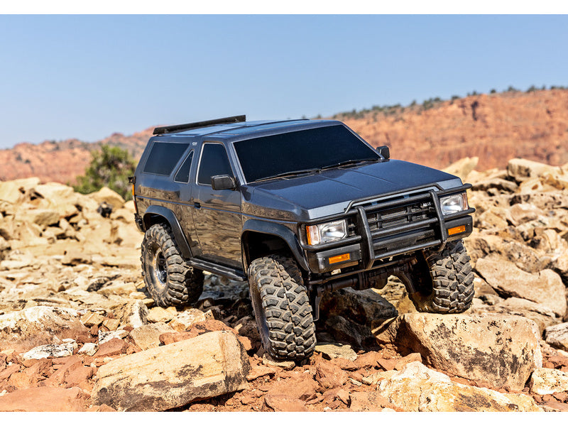 Traxxas TRX-4 Nissan Pathfinder 1988 1:10 RTR stříbrný