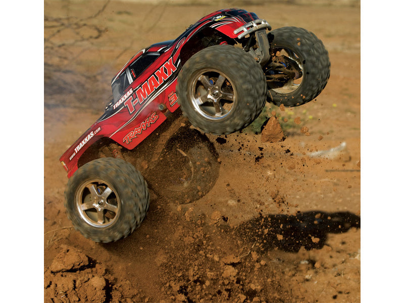 Traxxas Nitro T-Maxx 3.3 1:8 Bluetooth RTR červený