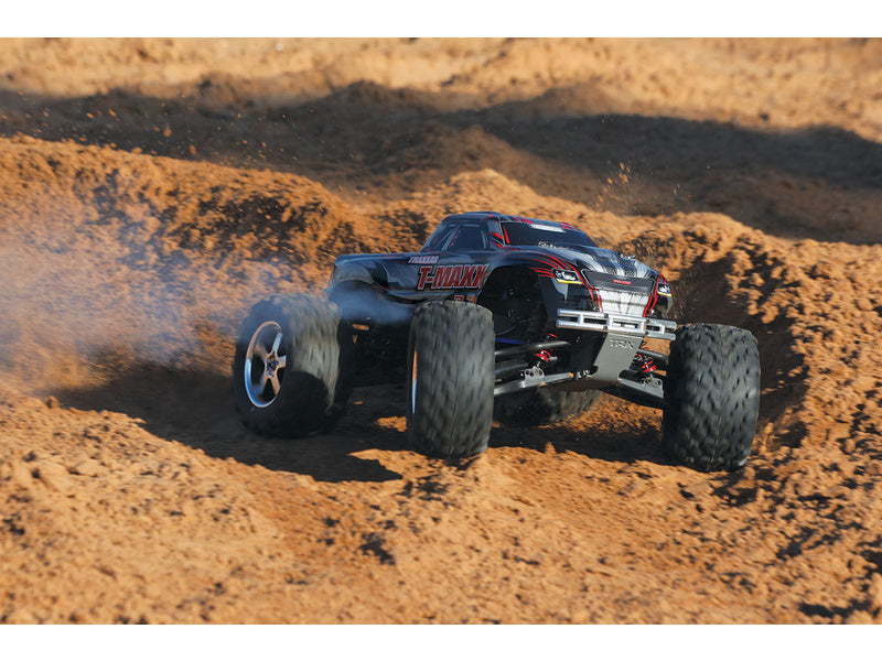 Traxxas Nitro T-Maxx 3.3 1:8 Bluetooth RTR bílý