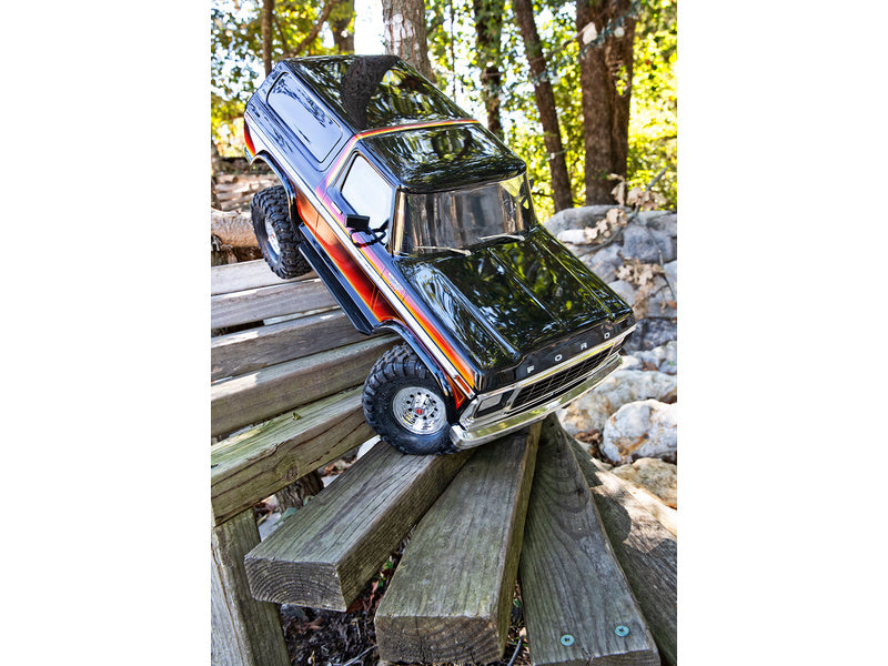 Traxxas TRX-4 Ford Bronco 1979 1:10 RTR červené