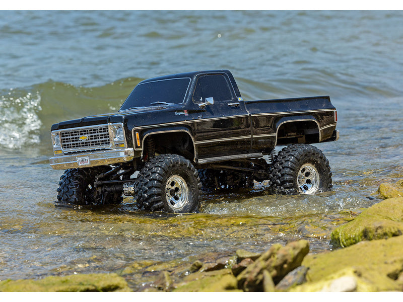 Traxxas TRX-4 Chevrolet K10 1979 1:10 RTR stříbrný