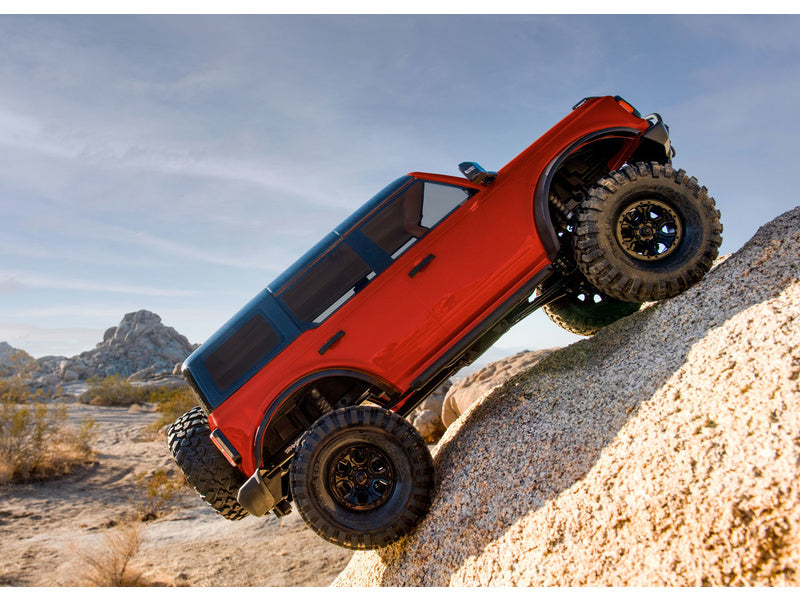 Traxxas TRX-4 Ford Bronco 2021 1:10 RTR bílý