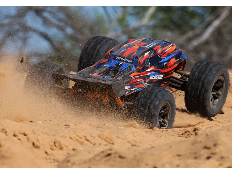 Traxxas Sledge 1:8 RTR červený s belted pneu