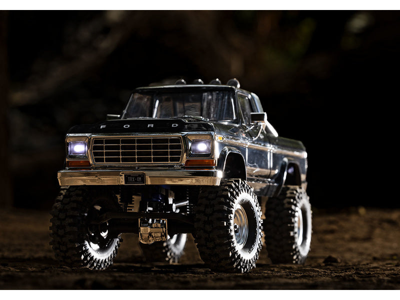 Traxxas TRX-4M Ford F-150 1979 1:18 RTR hnědý