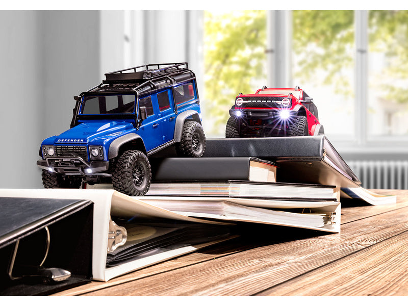 Traxxas TRX-4M Land Rover Defender 1:18 RTR růžový